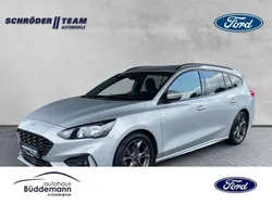 Polarsilber metallic Gebraucht 2019 Ford Focus ST-Line Kombi | 13.989 € (Fairer Preis)