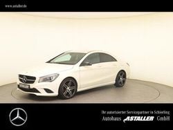Zirrusweiß Gebraucht 2013 Mercedes CLA200 Urban Coupé | 10.499 € (Guter Preis)
