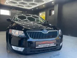 Schwarz Gebraucht 2013 Skoda Octavia Elegance Kombi | 11.999 € (Fairer Preis)