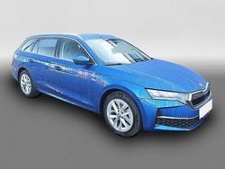 Raceblau metallic Neu 2025 Skoda Octavia Selection Kombi | 33.630 € (Guter Preis)