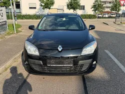 Schwarz Gebraucht 2011 Renault Mégane III Dynamique Limousine | 3.490 € (Fairer Preis)
