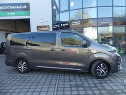 Dark grey Gebraucht 2022 Toyota Proace Verso Executive Kombi | 40.800 € (Etwas zu teuer)