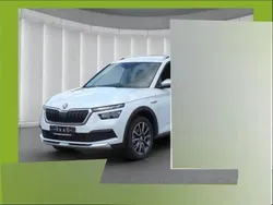 Weiss Gebraucht 2023 Skoda Kamiq ScoutLine SUV | 23.849 € (Fairer Preis)