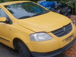 Gelb Gebraucht 2005 VW Fox Kleinwagen | 200 € (Superpreis)