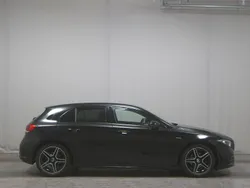 Schwarz Gebraucht 2021 Mercedes A180 AMG line Limousine | 20.980 € (Guter Preis)