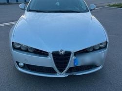 Silber Gebraucht 2006 Alfa Romeo 159 Limousine | 2.900 € (Etwas zu teuer)