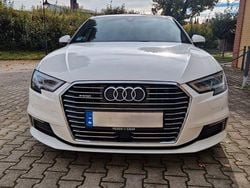 Weiß Gebraucht 2017 Audi A3 Sportback e-tron S-Line Limousine | 19.900 € (Guter Preis)