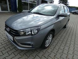 Grau (metallic) Gebraucht 2020 Lada Vesta Kombi | 11.850 € (Fairer Preis)