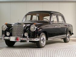 Schwarz Gebraucht 1955 Mercedes 220 Limousine | 58.950 €