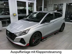 Silber Gebraucht 2023 Hyundai i20 Limousine | 26.500 € (Guter Preis)