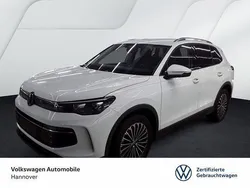 Pure white Gebraucht 2024 VW Tiguan Life SUV | 31.890 € (Guter Preis)
