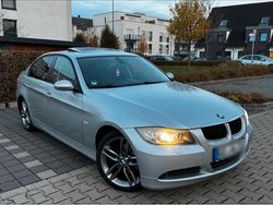 Silber Gebraucht 2008 BMW 320 Limousine | 4.900 € (Fairer Preis)