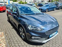 Blau Gebraucht 2020 Ford Focus Active Limousine | 15.990 € (Guter Preis)