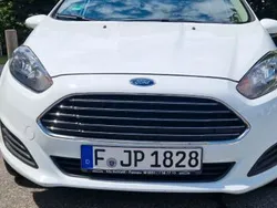 Weiß Gebraucht 2014 Ford Fiesta Ambiente Kleinwagen | 3.900 € (Superpreis)
