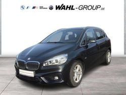 Schwarz Gebraucht 2017 BMW 220 Active Tourer Sport Line Van / Kleinbus | 18.790 € (Fairer Preis)
