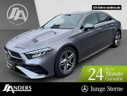 Mountaingrau Gebraucht 2023 Mercedes A200 Premium Limousine | 32.194 € (Fairer Preis)