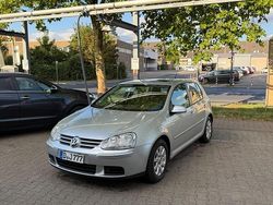 Silber Gebraucht 2008 VW Golf V Kleinwagen | 4.199 € (Teuer)