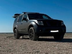 Blau Gebraucht 2007 Nissan Pathfinder SE SUV | 5.900 € (Guter Preis)