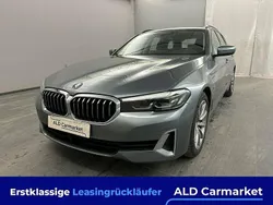 Lackierung: > bluestone Gebraucht 2021 BMW 530e Luxury Line Kombi | 27.980 € (Guter Preis)