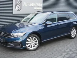 Blau Gebraucht 2020 VW Passat GTE Kombi | 21.789 € (Fairer Preis)