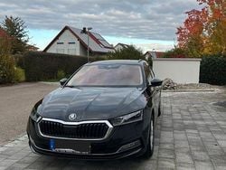 Schwarz Gebraucht 2021 Skoda Octavia Style Kombi | 17.999 € (Fairer Preis)