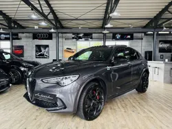 Grau Gebraucht 2023 Alfa Romeo Stelvio Quadrifoglio SUV | 56.990 € (Guter Preis)