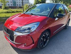 Lackierung rot rubi+schwarz on Gebraucht 2016 DS Automobiles DS3 So Chic Limousine | 8.900 € (Fairer Preis)