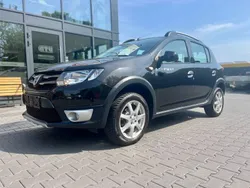 Schwarz Gebraucht 2014 Dacia Sandero Prestige Kleinwagen | 4.550 € (Superpreis)
