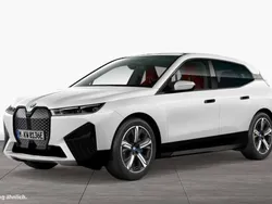 Mineralweiß Gebraucht 2024 BMW iX Sport Line SUV | 74.860 € (Fairer Preis)
