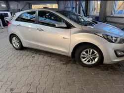 Grau Gebraucht 2014 Hyundai i30 Limousine | 7.200 € (Teuer)