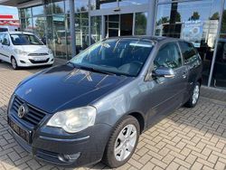 Blau Gebraucht 2007 VW Polo United Kleinwagen | 3.299 € (Etwas zu teuer)