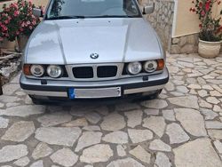 Silber Gebraucht 1993 BMW 540 Limousine | 11.990 €