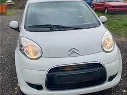 Weiß Gebraucht 2010 Citroën C1 Kleinwagen | 2.500 € (Teuer)