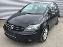 Schwarz Gebraucht 2007 VW Golf Plus Van / Kleinbus | 2.490 € (Superpreis)