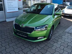 Grün Gebraucht 2019 Skoda Fabia Soleil Kombi | 10.600 € (Guter Preis)
