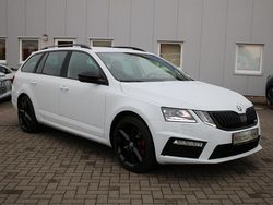 Weiß Gebraucht 2017 Skoda Octavia RS Kombi | 18.890 € (Etwas zu teuer)
