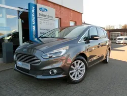 Grau Gebraucht 2018 Ford S-MAX Titanium Van / Kleinbus | 18.990 € (Fairer Preis)