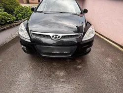 Schwarz Gebraucht 2007 Hyundai i30 Classic Limousine | 1.800 € (Guter Preis)