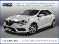 Arktis weiß (weiß) Gebraucht 2018 Renault Mégane IV Play Limousine | 13.490 €