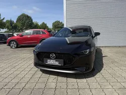 Schwarz Neu 2025 Mazda 3 Exclusive-Line Limousine | 31.990 € (Etwas zu teuer)
