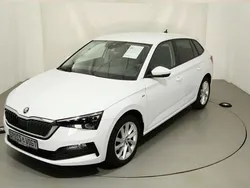 Weiß Gebraucht 2021 Skoda Scala Clever Kleinwagen | 17.990 € (Etwas zu teuer)