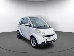Weiß Gebraucht 2012 Smart ForTwo Coupé Pure Coupé | 3.699 € (Guter Preis)