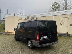 Schwarz Gebraucht 2010 Ford Transit Van / Kleinbus | 3.690 €