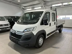 Weiss Gebraucht 2018 Citroën Jumper Van / Kleinbus | 27.990 €