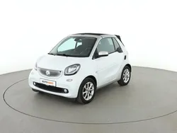 Weiß Gebraucht 2016 Smart ForTwo Cabrio Basis Cabrio | 12.630 € (Fairer Preis)