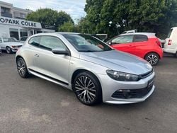Silber Gebraucht 2014 VW Scirocco Life Coupé | 11.999 € (Etwas zu teuer)