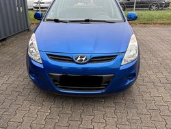 Blau Gebraucht 2009 Hyundai i20 Kleinwagen | 3.300 € (Guter Preis)