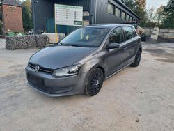 Grau Gebraucht 2011 VW Polo Limousine | 3.000 € (Fairer Preis)
