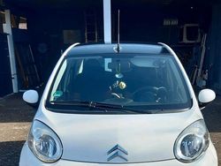Weiß Gebraucht 2010 Citroën C1 Kleinwagen | 1.699 € (Fairer Preis)