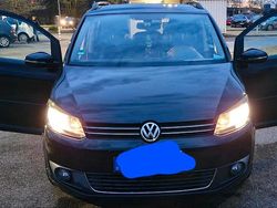 Schwarz Gebraucht 2011 VW Touran Van / Kleinbus | 7.000 € (Teuer)